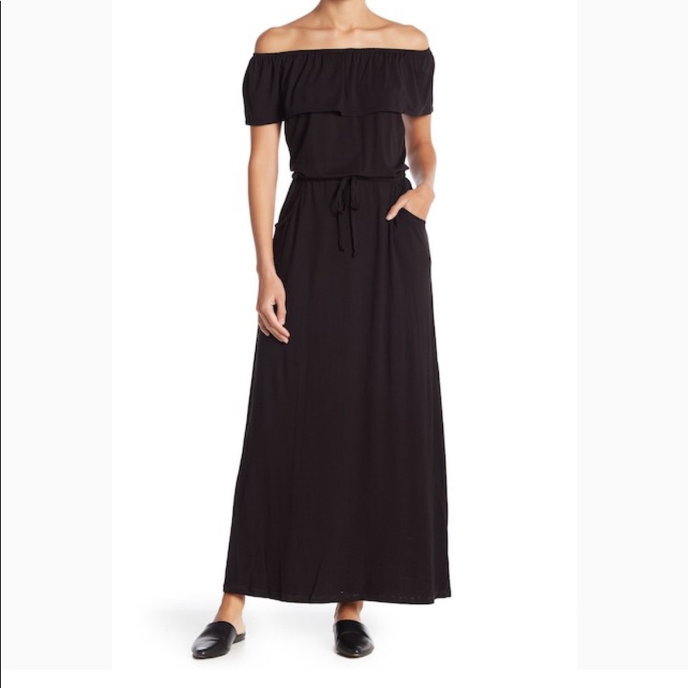 Max Studio off-the-shoulder maxi dress. Medium